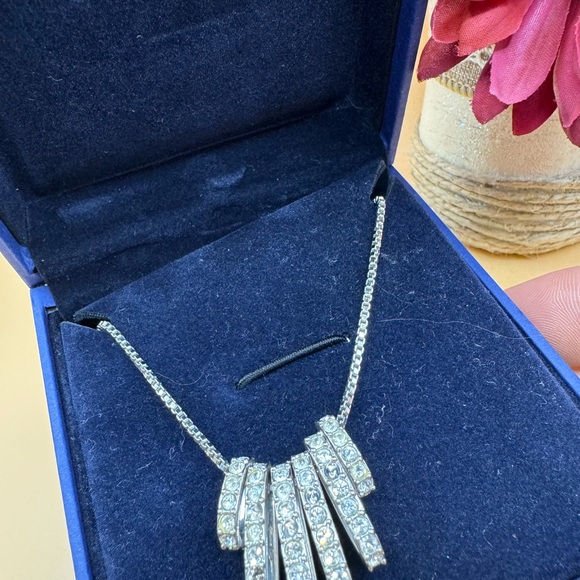 SALE Swarovski crystal hyperbola interchangeable hoop pendant silver necklace - Picture 9 of 11